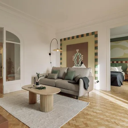 Kuleli - 2 Bedrooms And Office In Eixample Dreta Apartmán