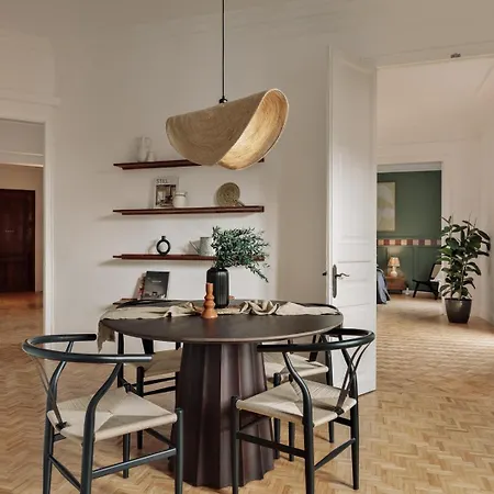 Kuleli - 2 Bedrooms And Office In Eixample Dreta Apartmán *