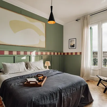 Kuleli - 2 Bedrooms And Office In Eixample Dreta