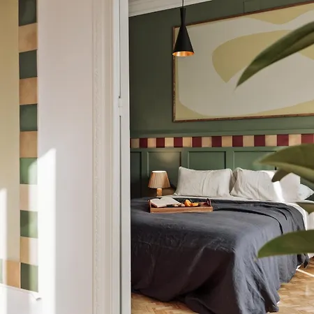 Apartment Kuleli - 2 Bedrooms And Office In Eixample Dreta Barcelona