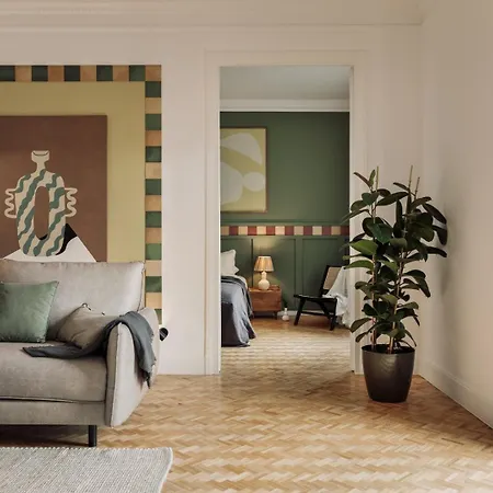Kuleli - 2 Bedrooms And Office In Eixample Dreta